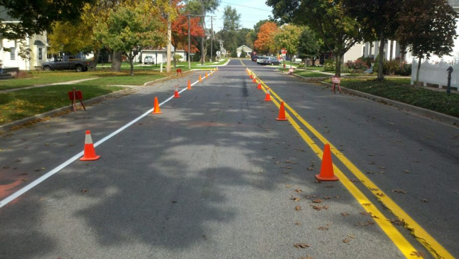 road marking stripes-painting